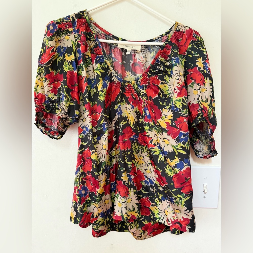 THE GREAT. • The Ponder Top in Hidden Garden Floral